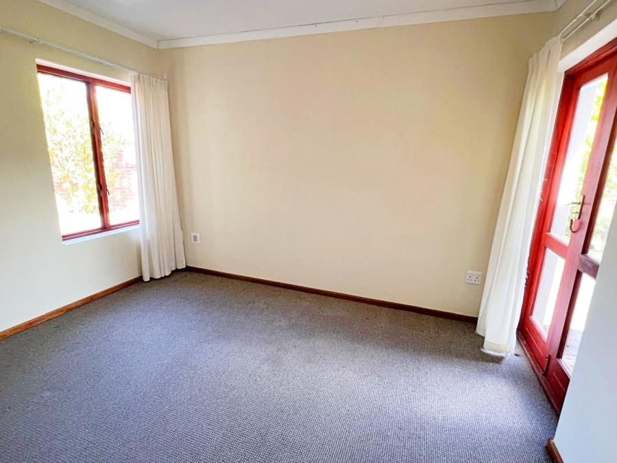 3 Bedroom Property for Sale in The Island Western Cape
